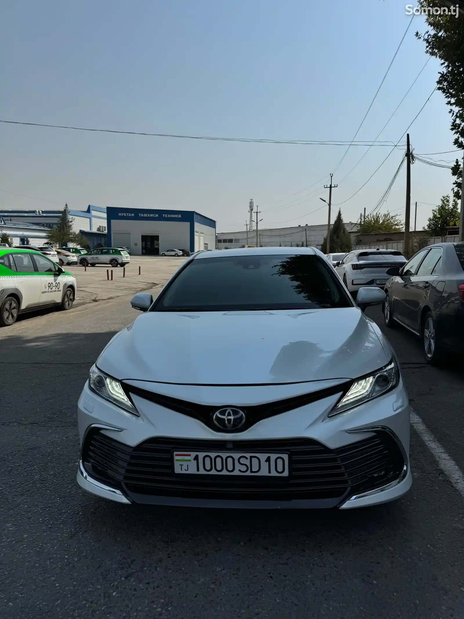 Toyota Camry, 2019-1