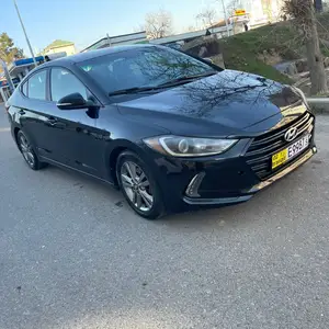 Hyundai Elantra, 2016