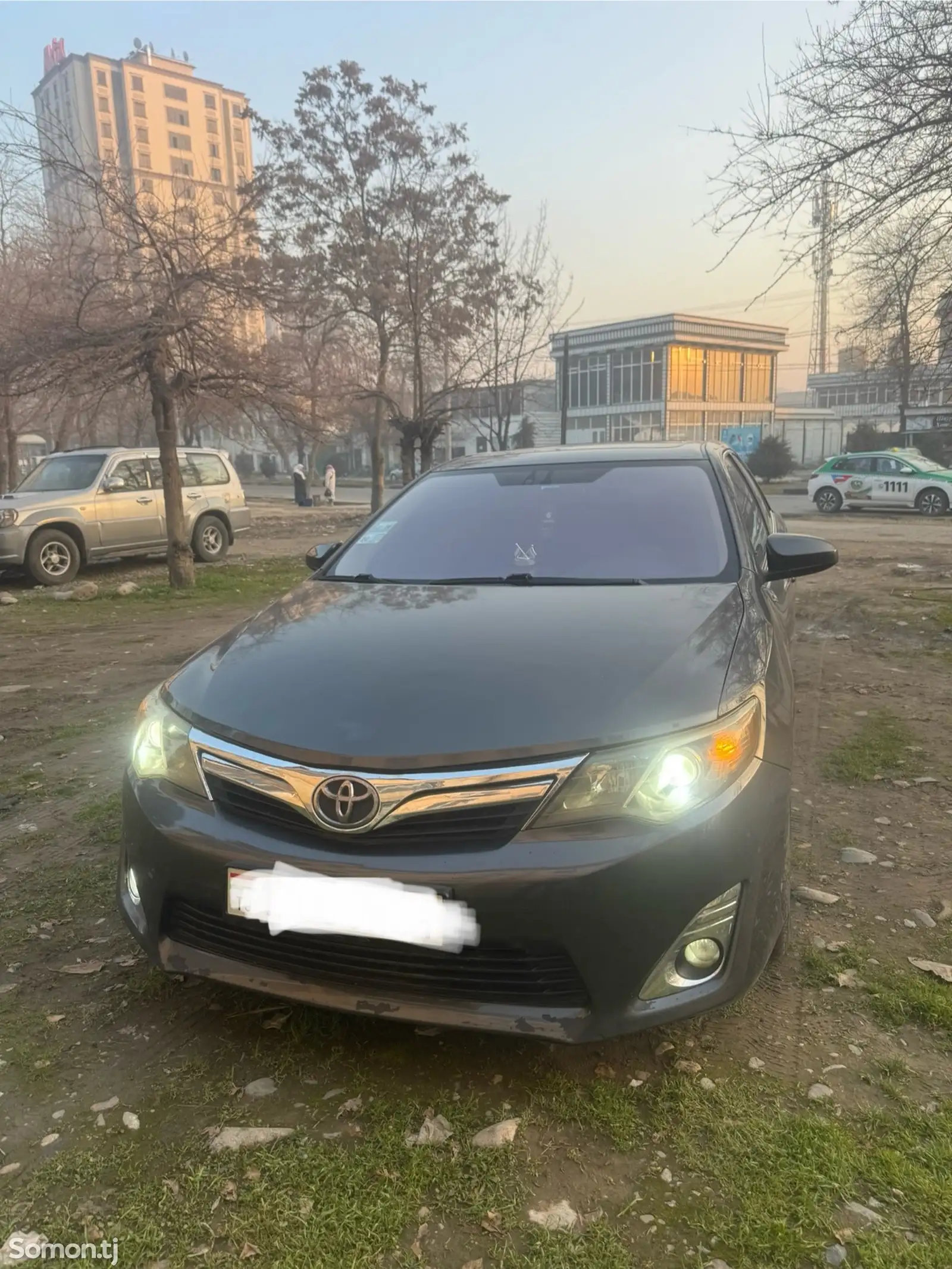 Toyota Camry, 2012-1