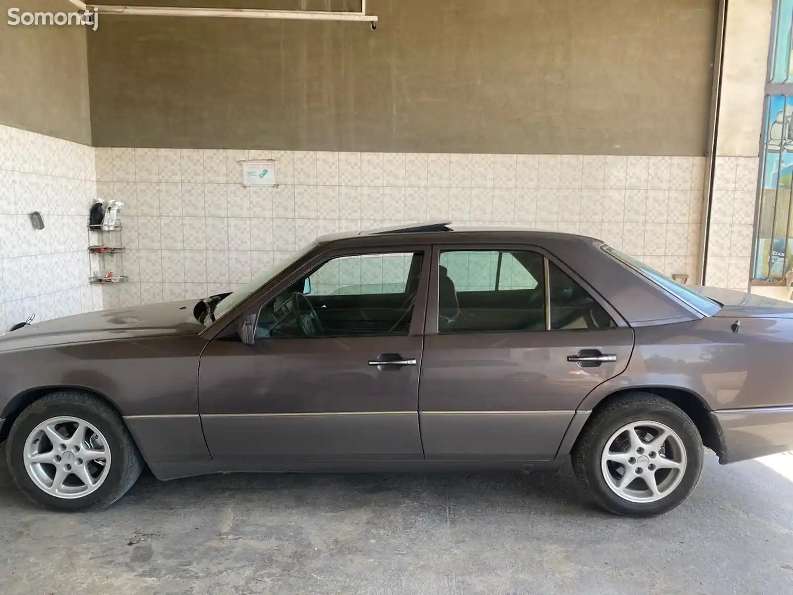 Mercedes-Benz W124, 1993-1