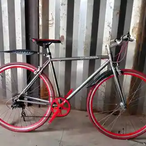 Гоночный велосипед