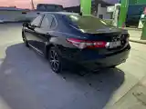 Toyota Camry, 2019-8