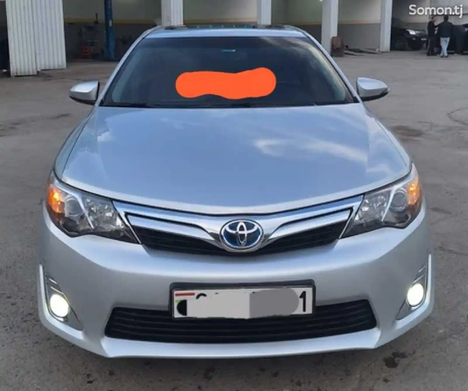 Лобовое стекло от Toyota Camry 3