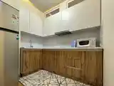 2-комн. квартира, 13 этаж, 55м², Голубой Экран-6