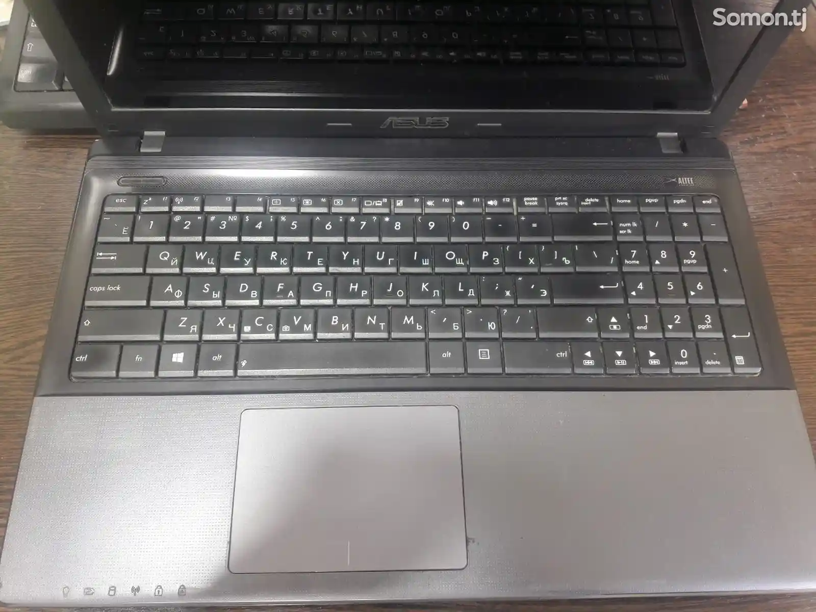 Ноутбук Asus-5