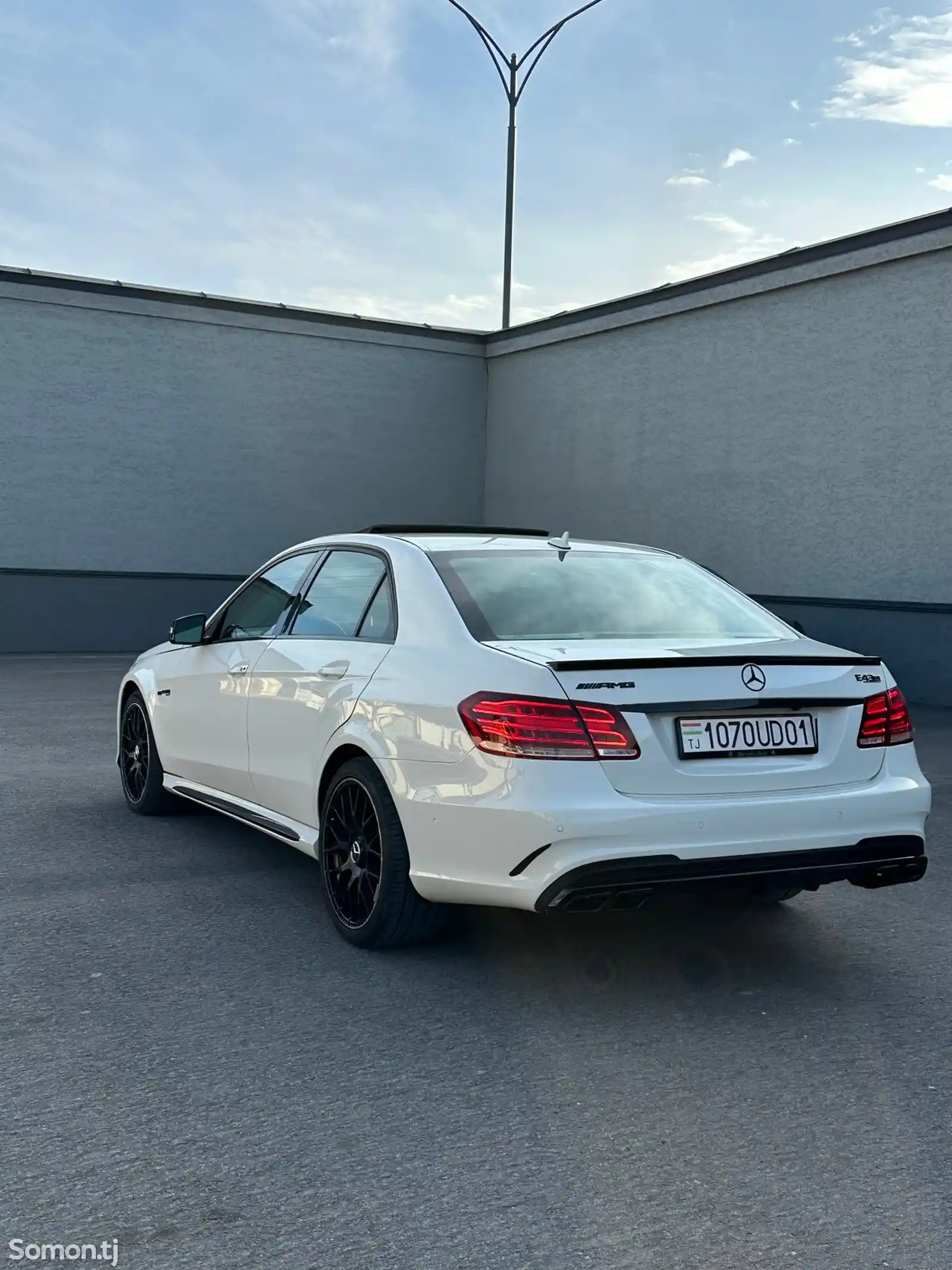 Mercedes-Benz E class, 2010-7