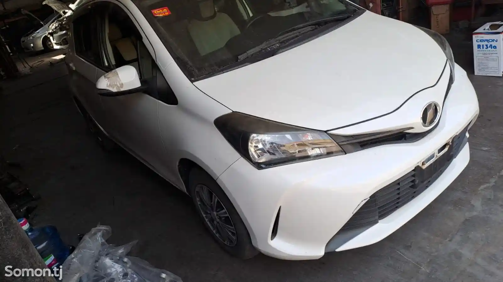 Toyota Vitz, 2015-5