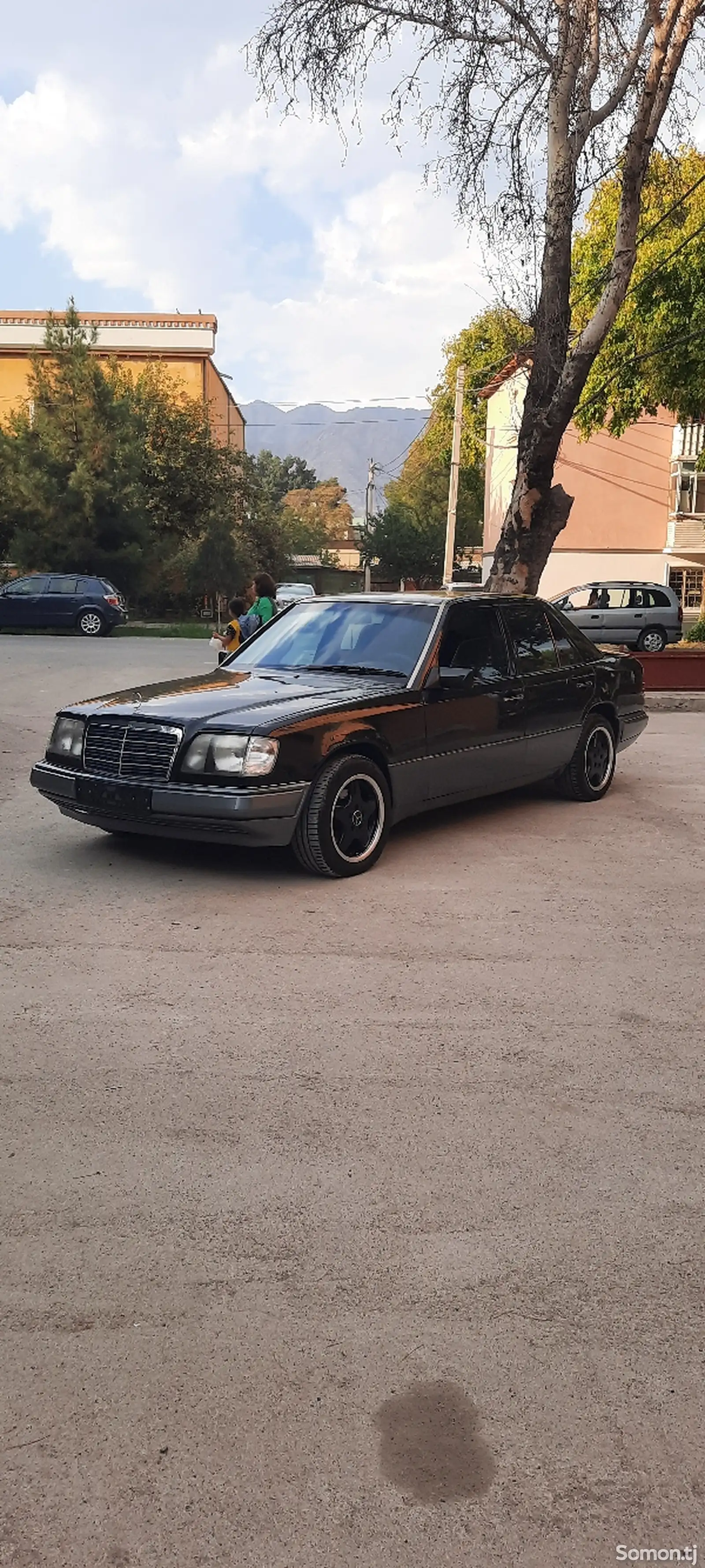 Mercedes-Benz W124, 1993-1