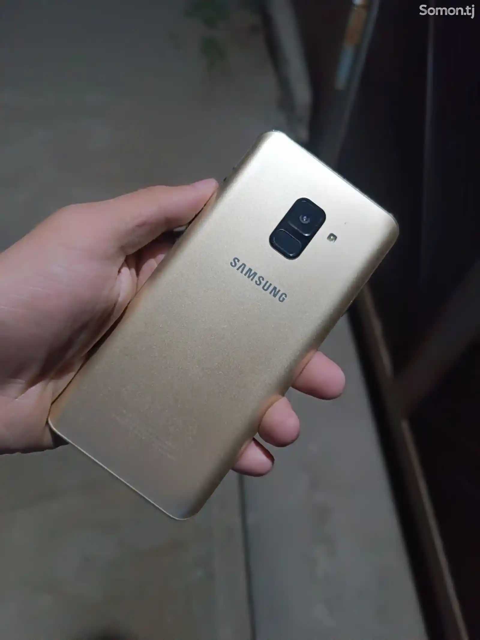 Samsung Galaxy А8-1