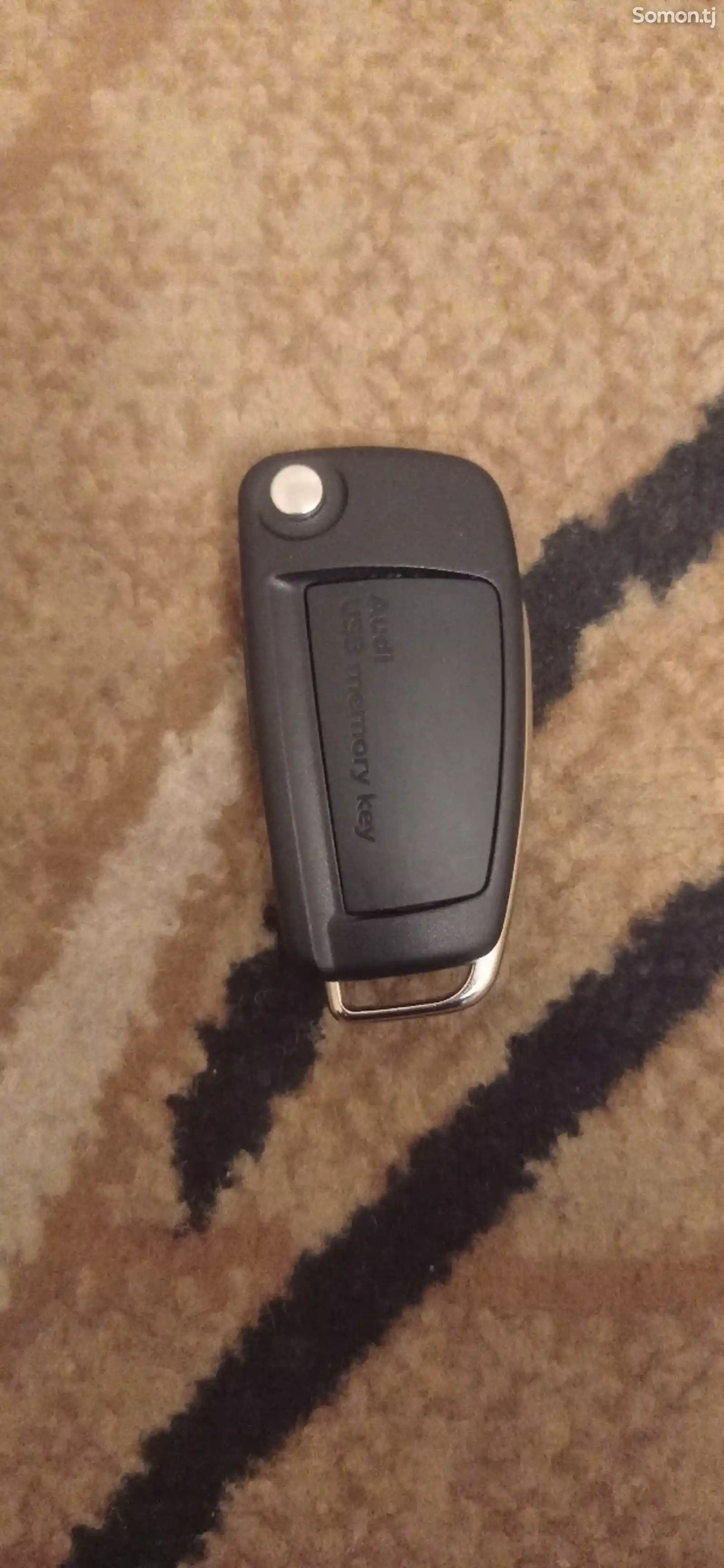 Флешка Usb Audi 8Gb-3