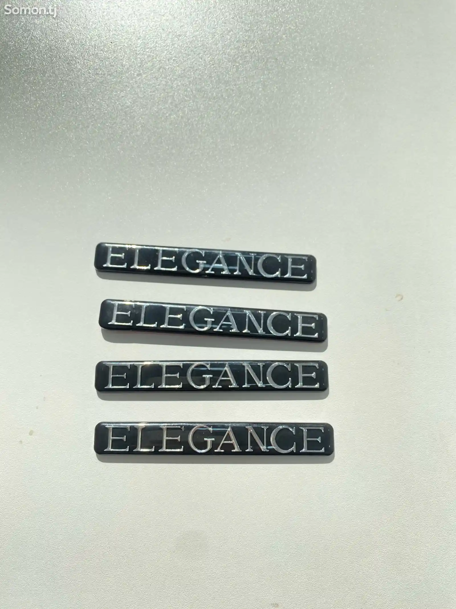 Надпись Elegance