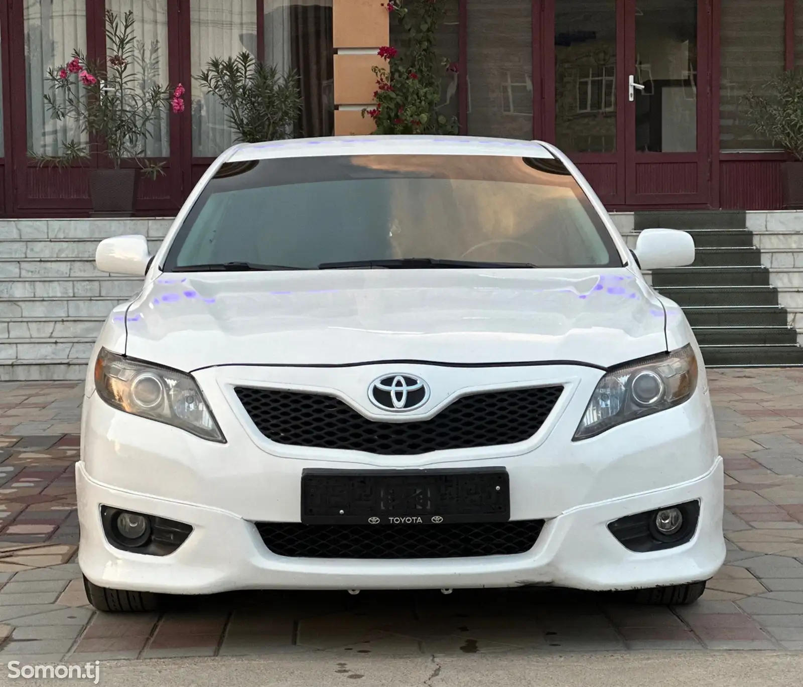 Toyota Camry, 2011-1