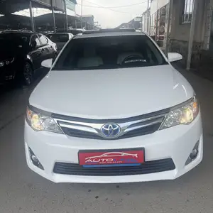 Toyota Camry, 2012