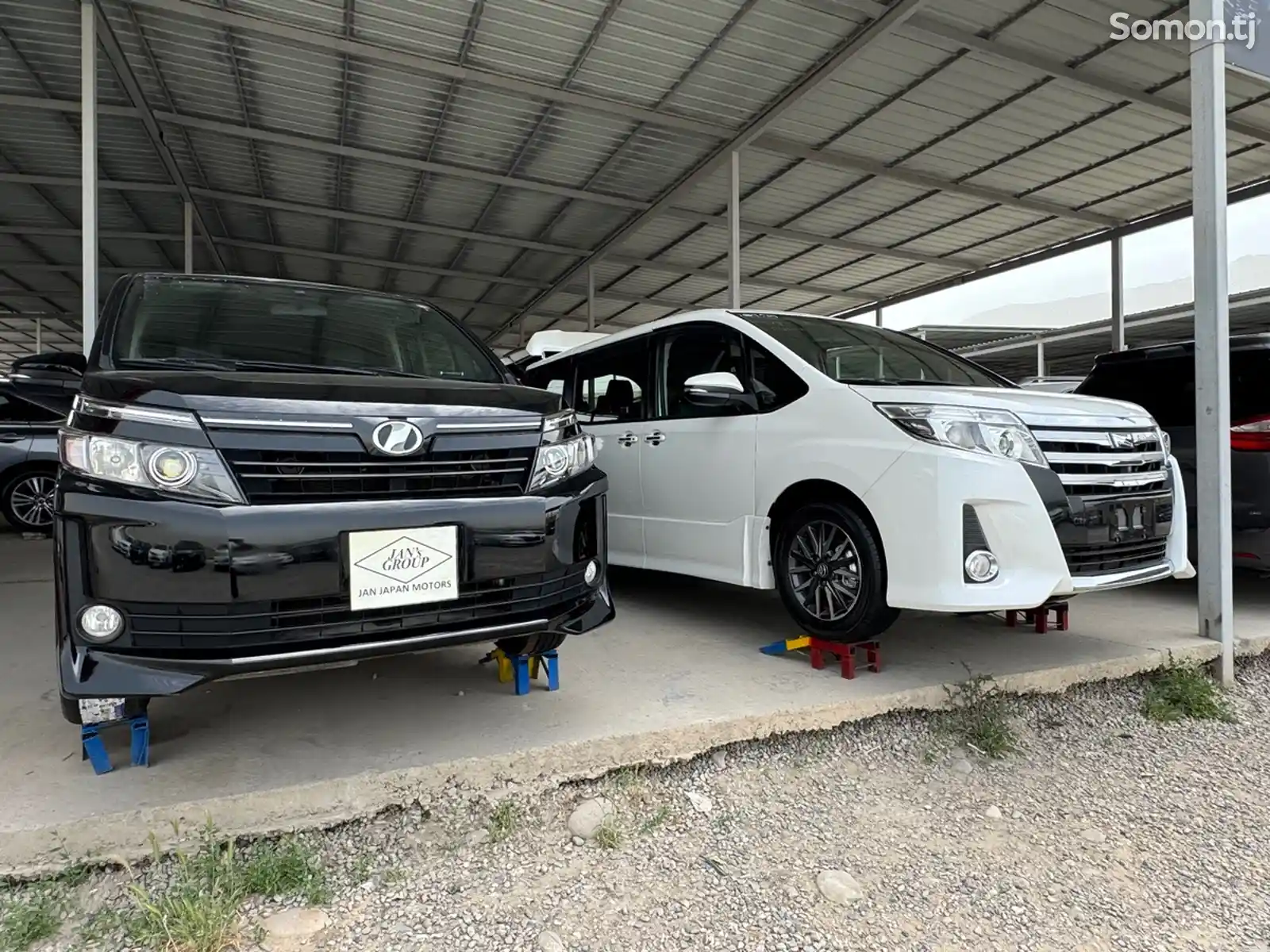 Toyota Voxy, 2014-3