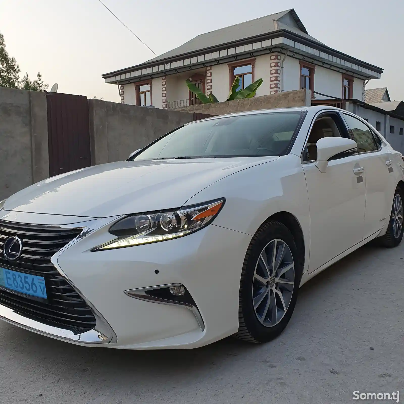 Lexus ES series, 2016-1