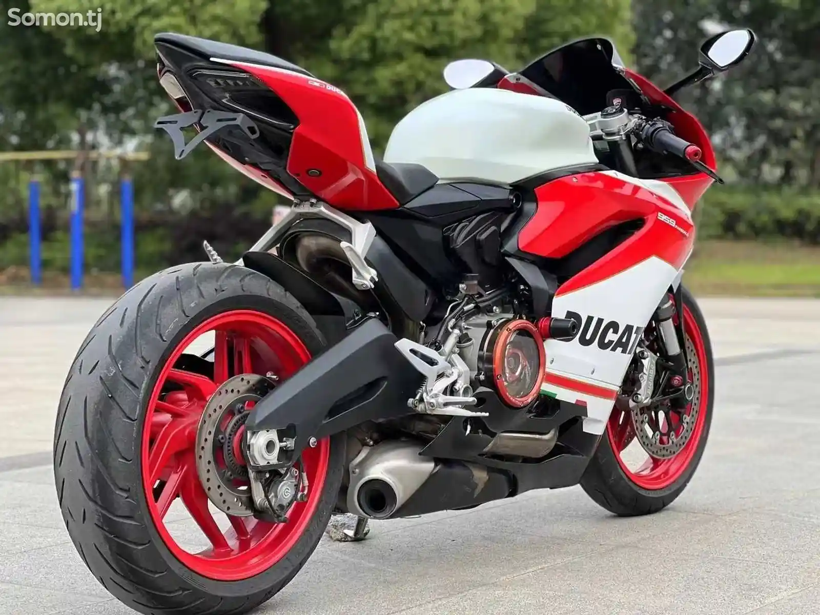 Мотоцикл Sportbike Ducati 959cc на заказ-5