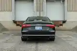 Audi A8, 2015-5