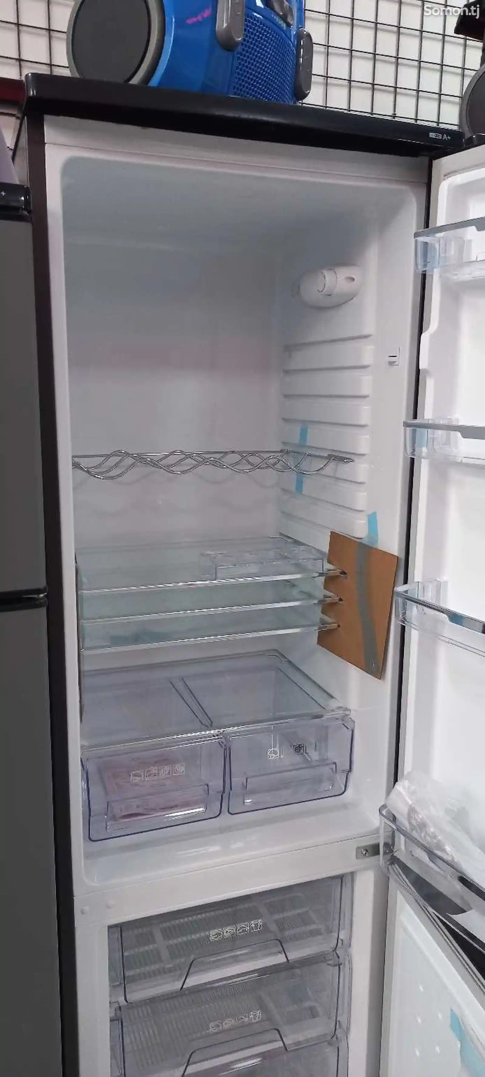 Холодильник Shivaki 345 Japan-3