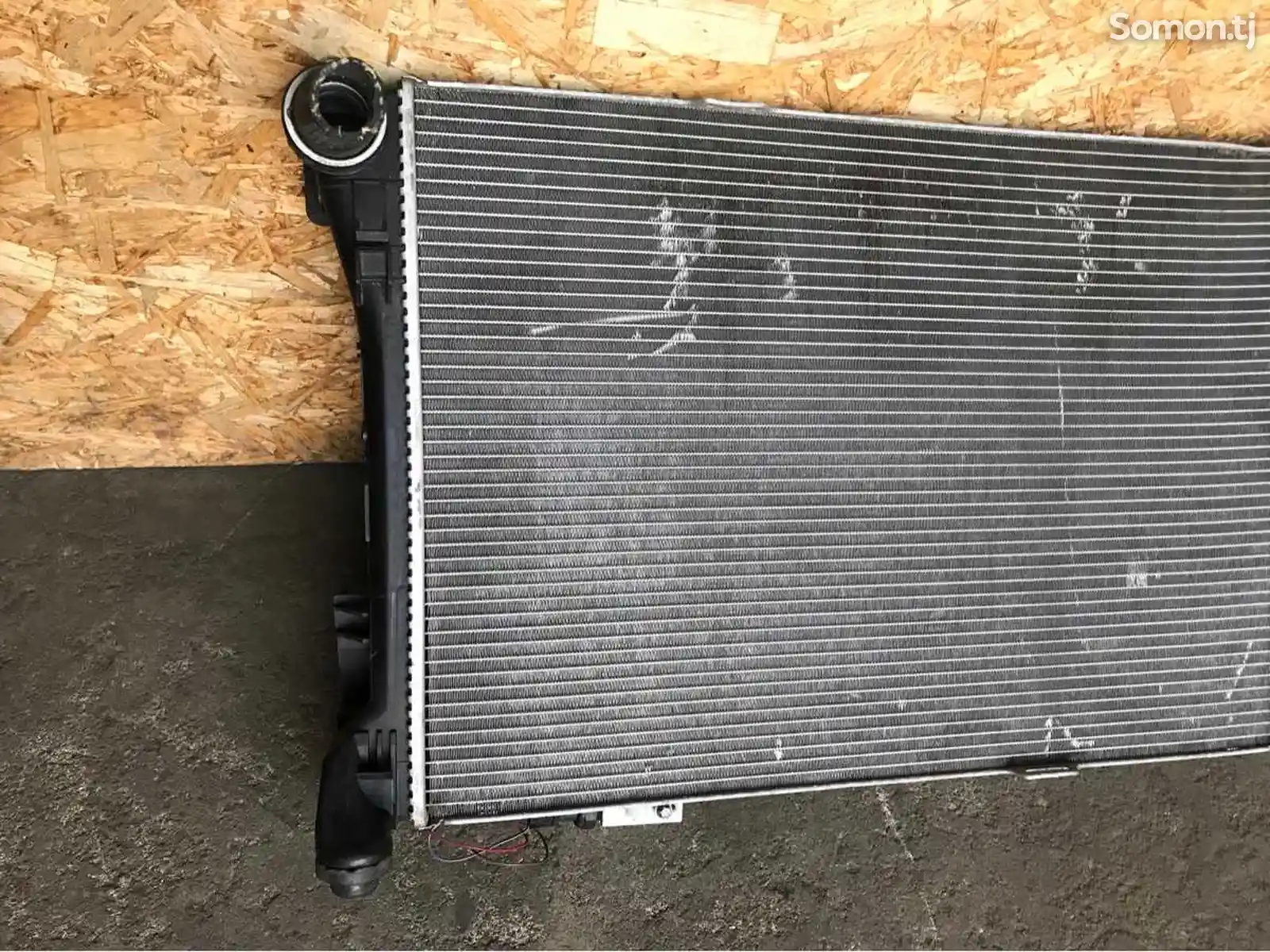 Радиатор охлаждения двигателя Mercedes Benz C-class, w204-11