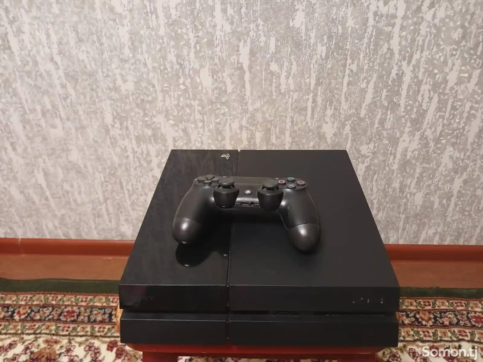 Игровая приставка Sony PlayStation 4 Slim-4