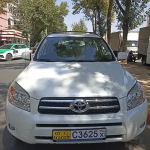 Toyota RAV 4, 2008