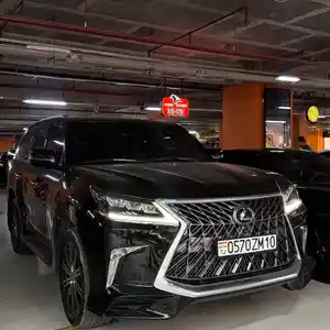 Lexus LX series, 2018