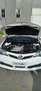 Toyota Camry, 2012-4