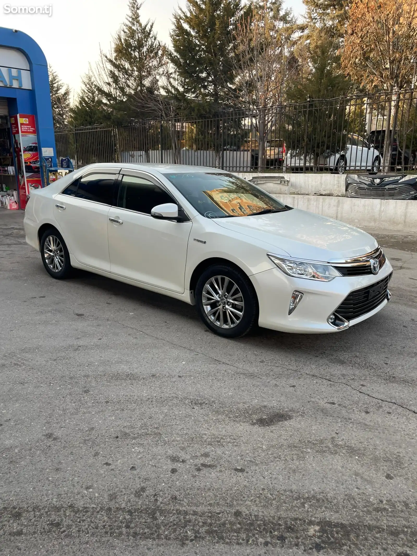 Toyota Camry, 2016-1