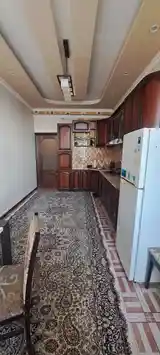 2-комн. квартира, 9 этаж, 70м², Зарафшон-9