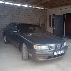 Nissan Cefiro, 1998