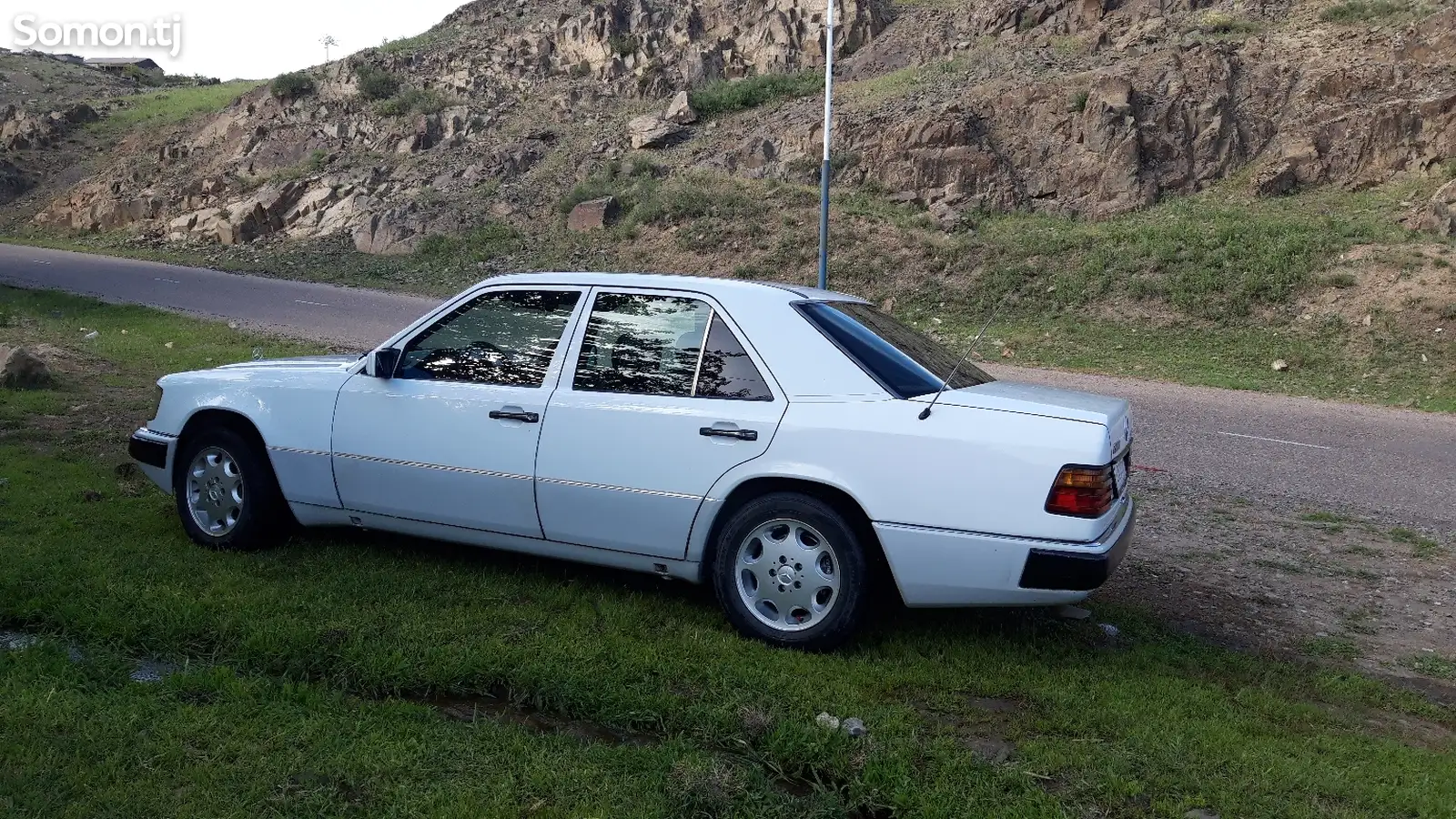 Mercedes-Benz W124, 1993-1