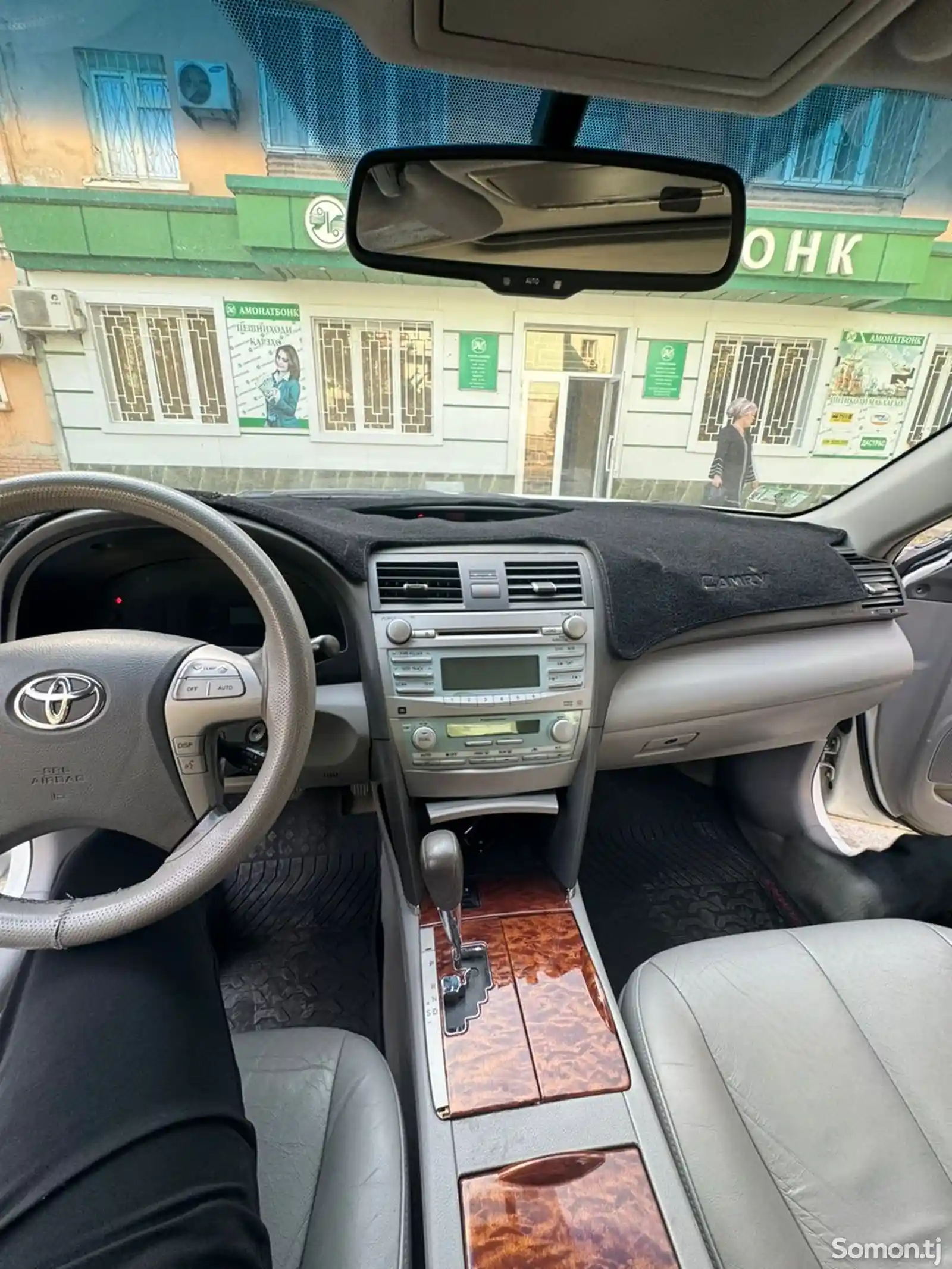 Toyota Camry, 2010-5