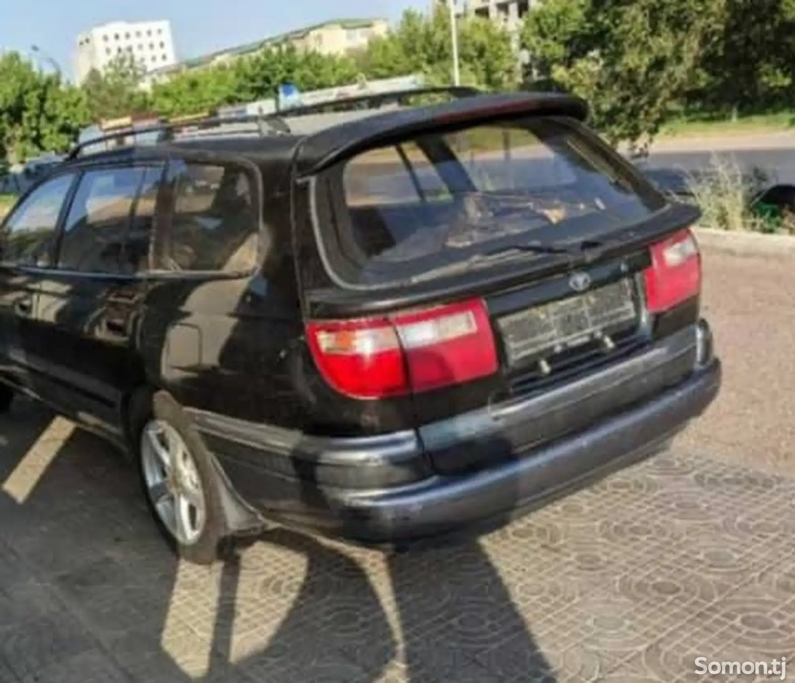 Toyota Caldina, 1995-2