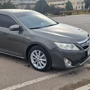 Toyota Camry, 2012