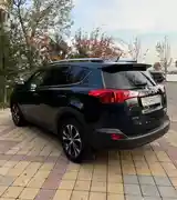 Toyota RAV 4, 2015-4