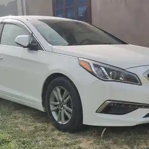 Hyundai Sonata, 2015