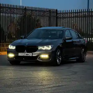 BMW 7 series, 2019