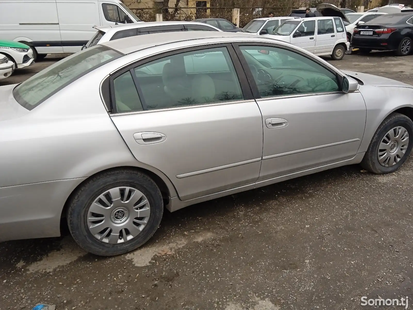 Nissan Almera Tino, 2005-1