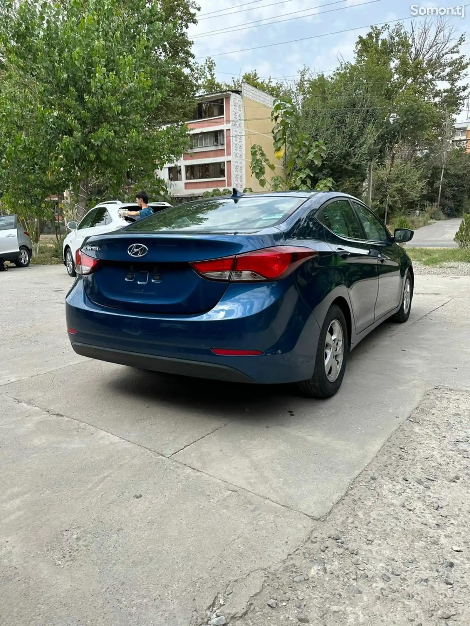 Hyundai Elantra, 2014-10