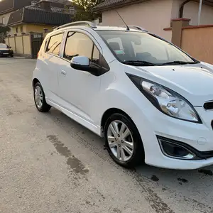 Chevrolet Spark, 2014