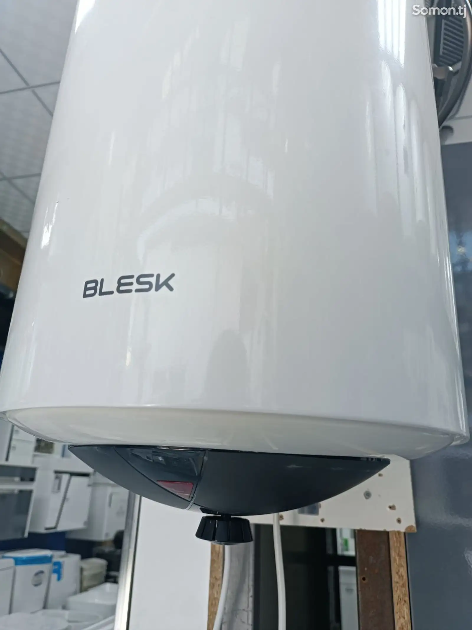 Водонагреватель Blesk 50л. BSN-1