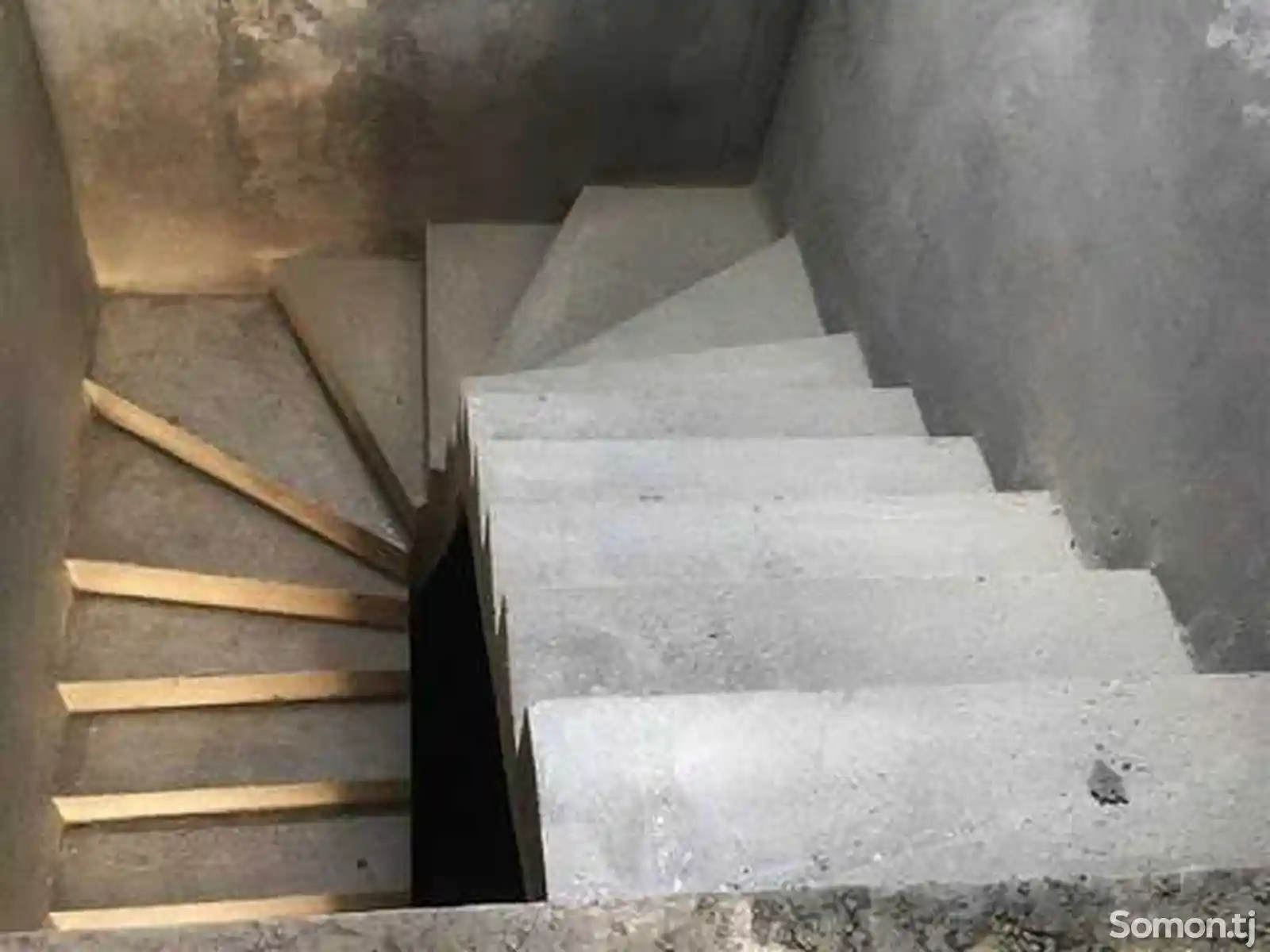 Услуги по строительстве лестницы-4
