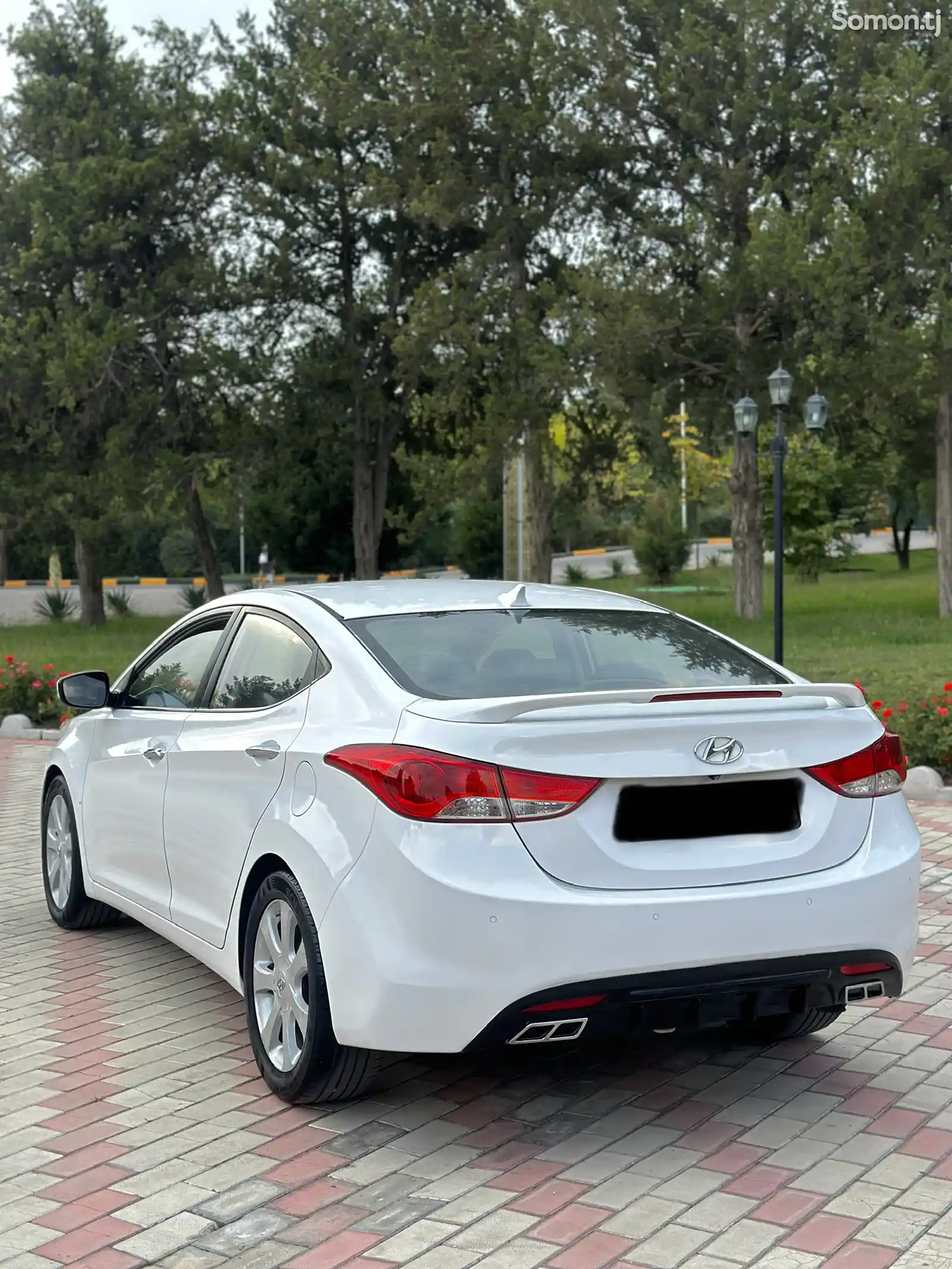 Hyundai Avante, 2011-1