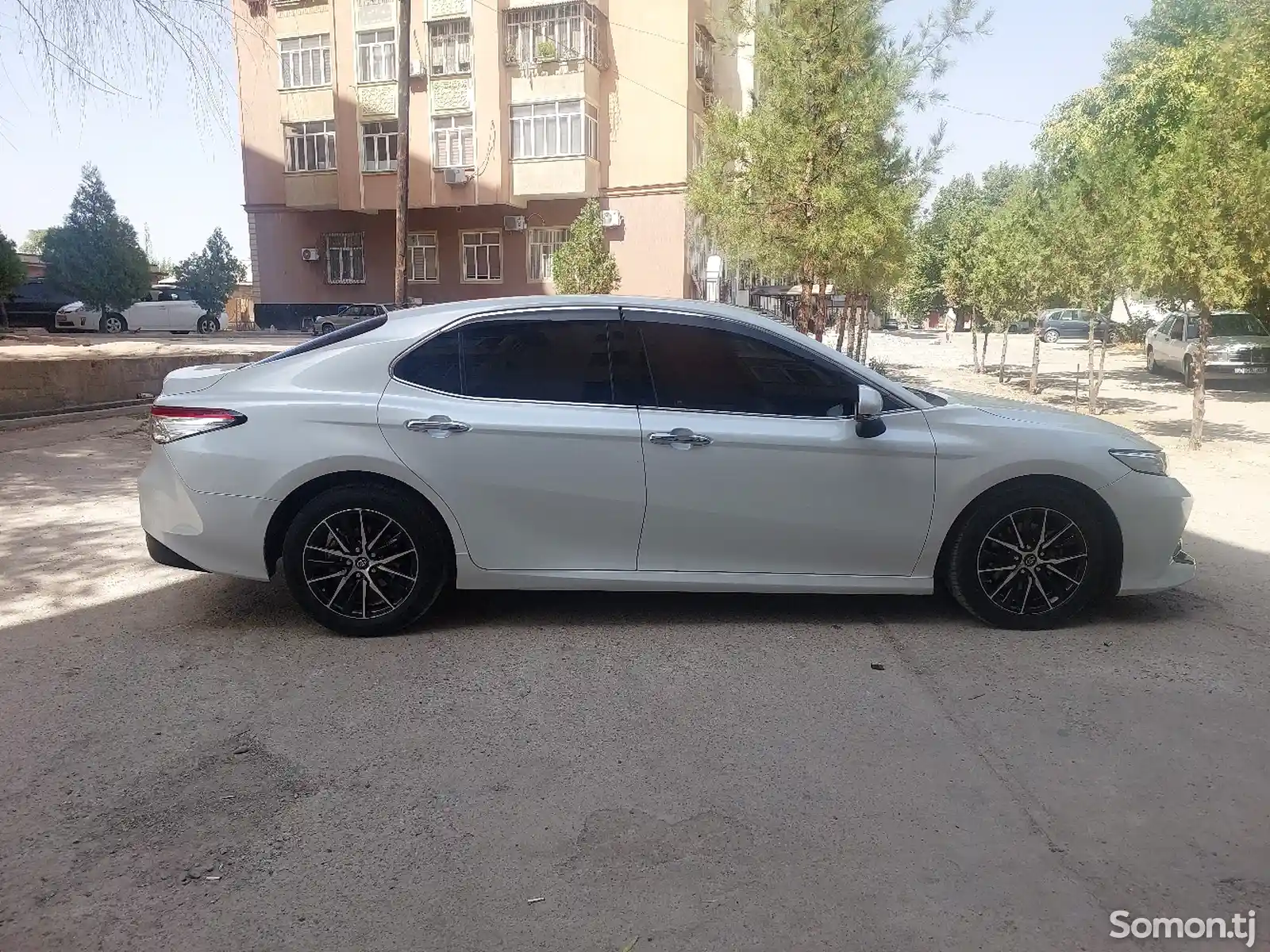 Toyota Camry, 2018-4