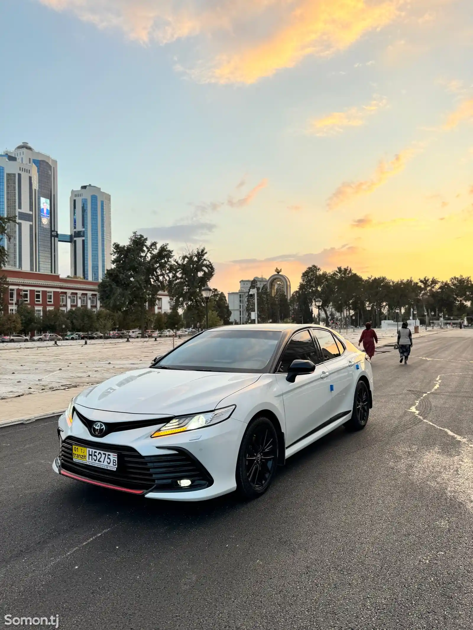 Toyota Camry, 2022-3