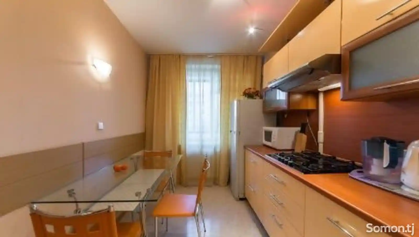 2-комн. квартира, 9 этаж, 80 м², Центр Цум-4