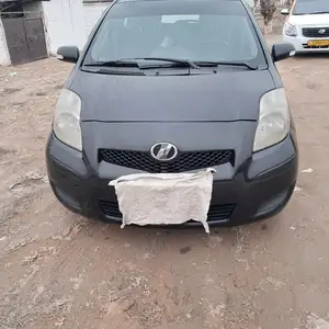 Toyota Vitz, 2010