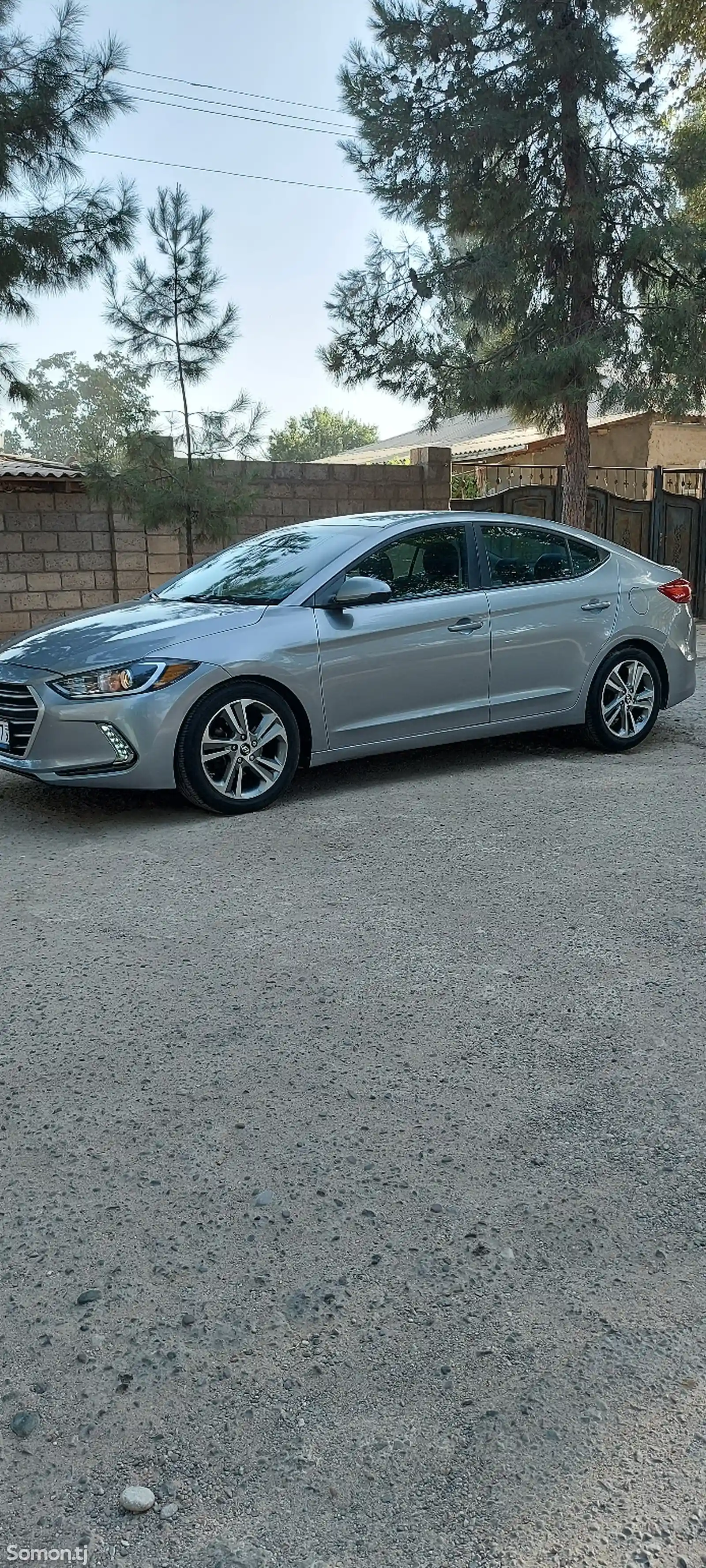 Hyundai Elantra, 2017-5