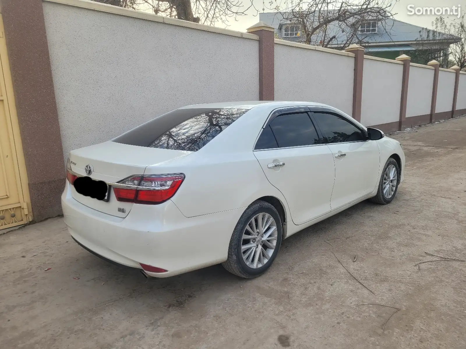 Toyota Camry, 2015-1