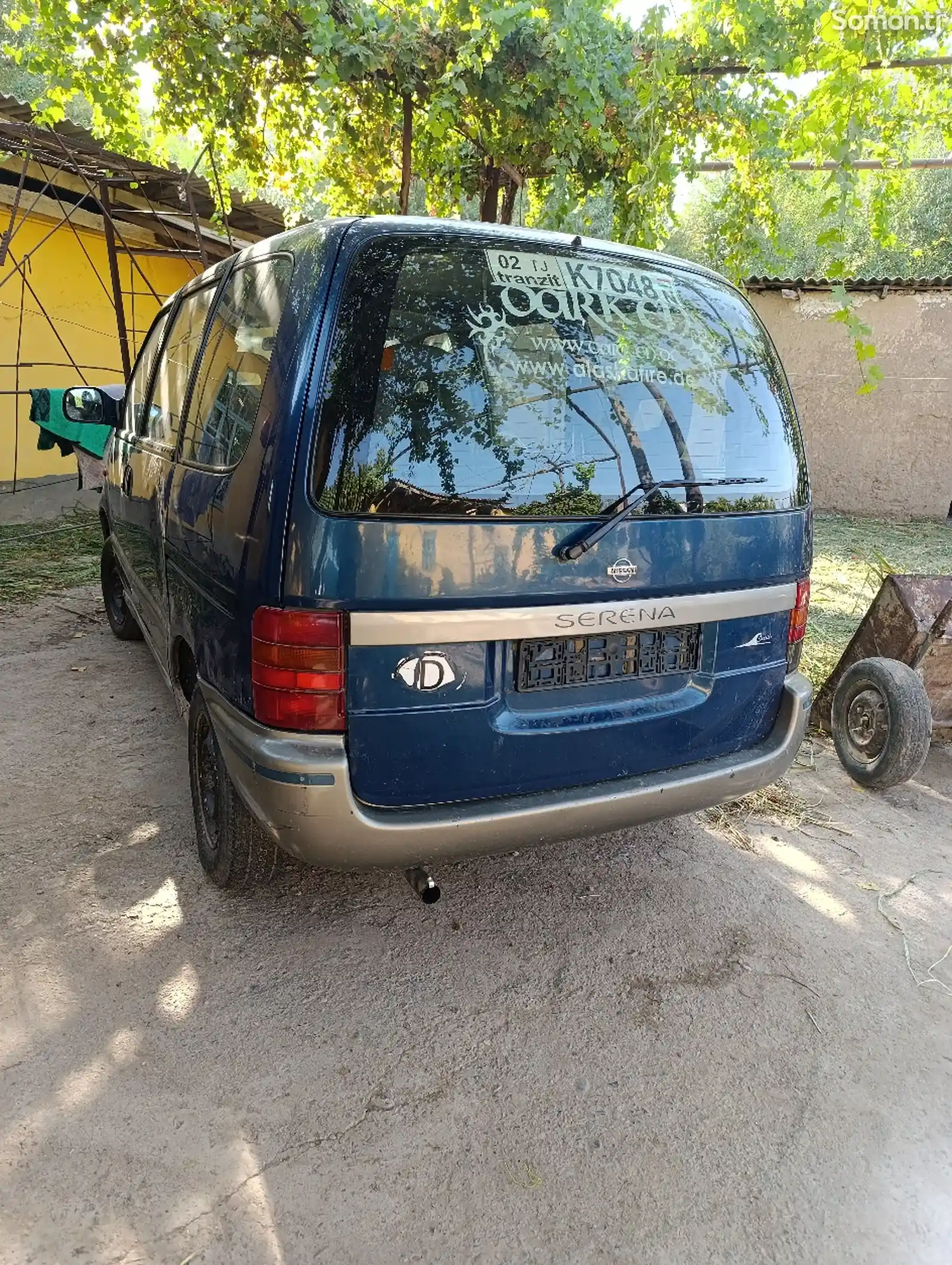 Nissan Serena, 2000-1